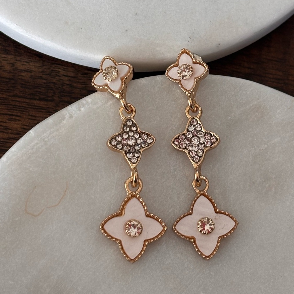 Elegant Gold and White Floral Drop Earrings